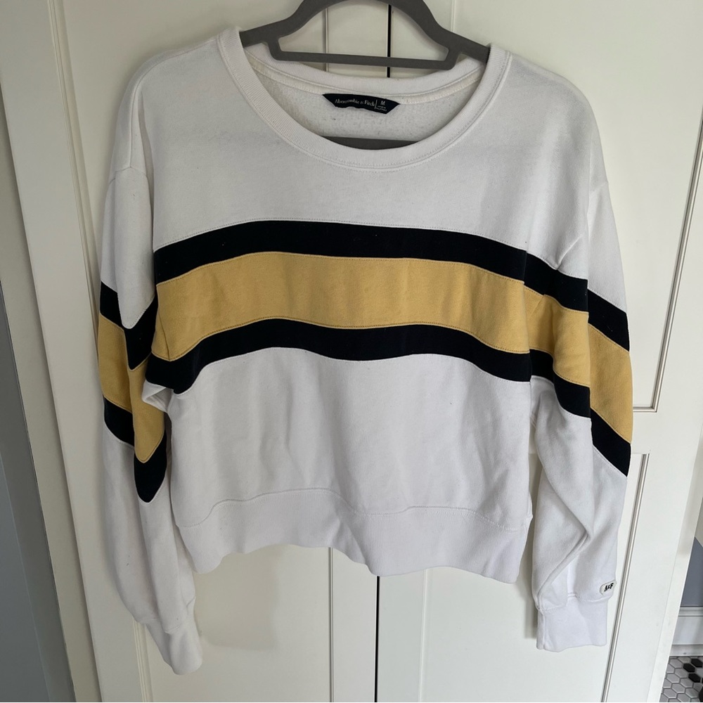 Abercrombie & Fitch crewneck sweater